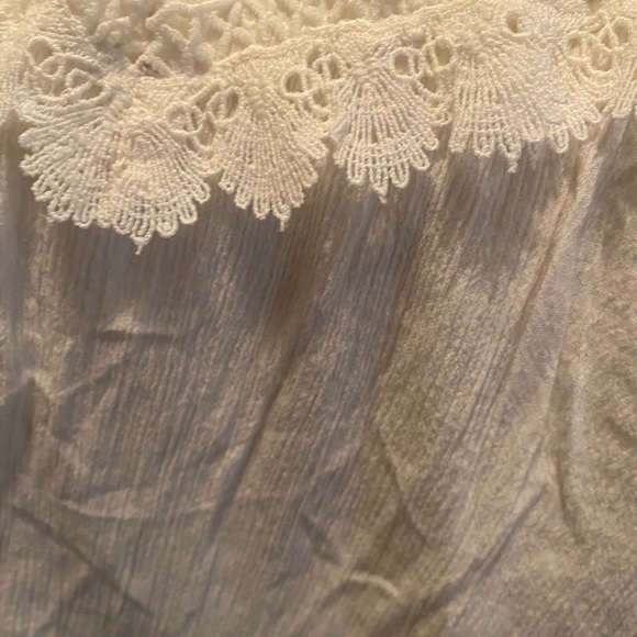 Off white Zara blouse - Picture 3 of 13